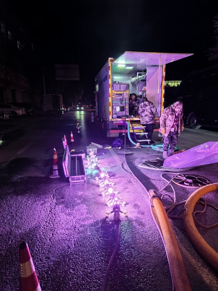 加查管道非开挖修复